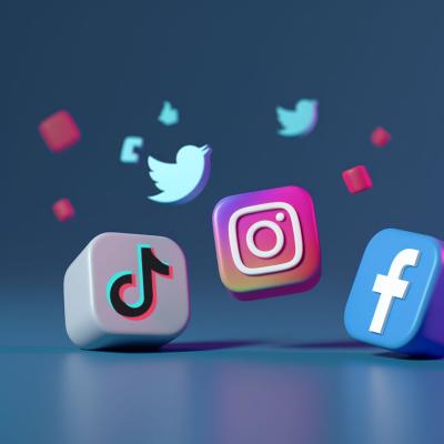 Voyage heur est un centre de loisir qui propose des escapes games, du lancer de haches et un bar à jeux